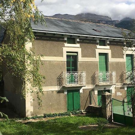 Villa Rosalia Villanúa Eksteriør billede